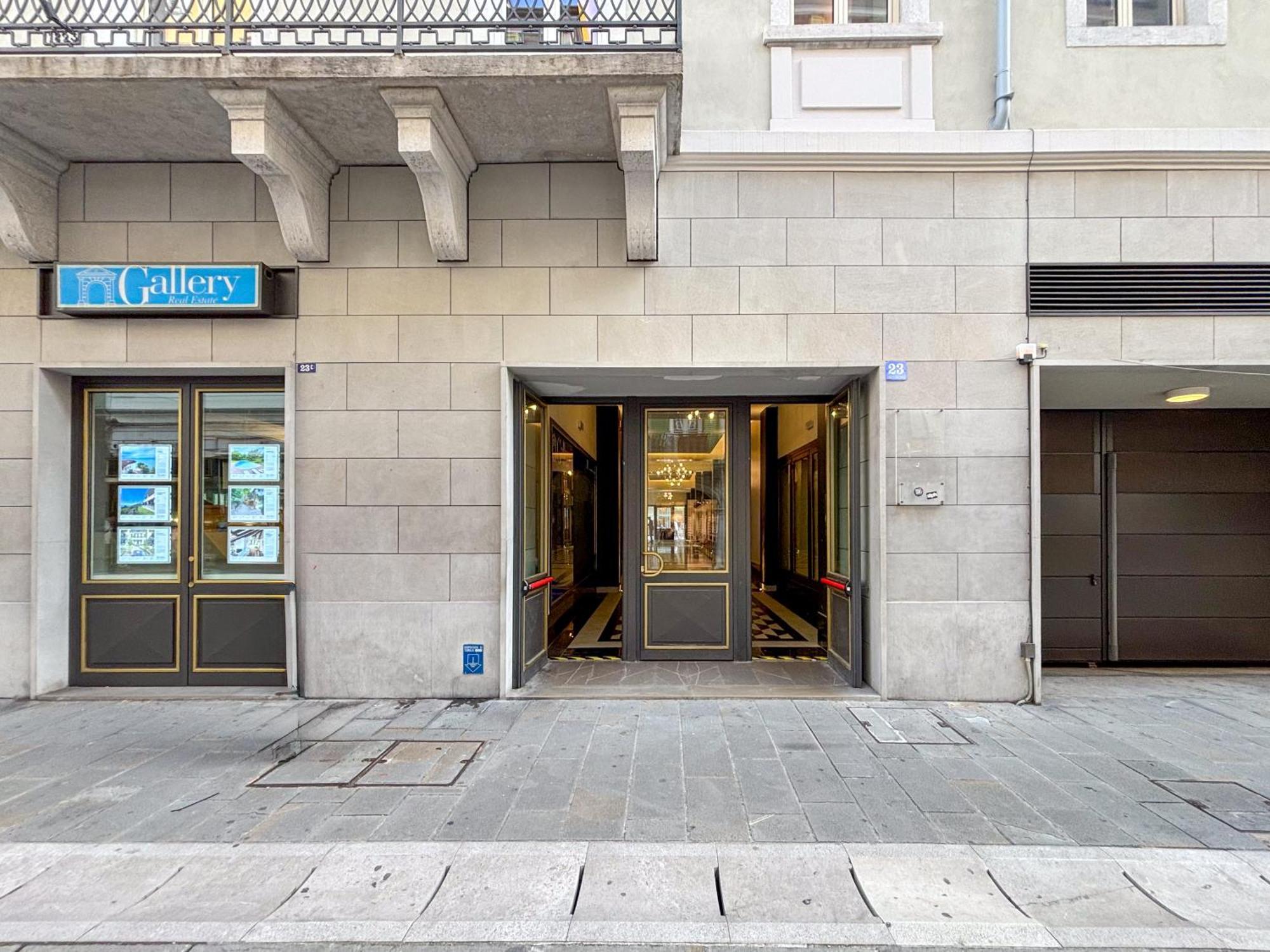 Teatro Romano Exclusive Suites Trieste Bagian luar foto
