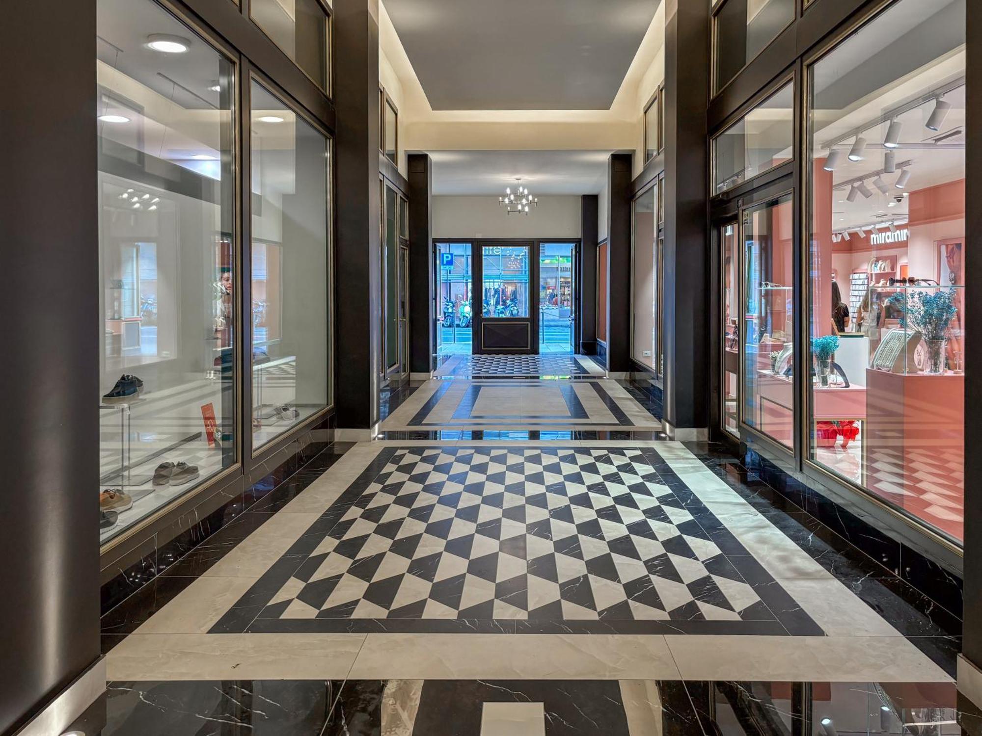 Teatro Romano Exclusive Suites Trieste Bagian luar foto