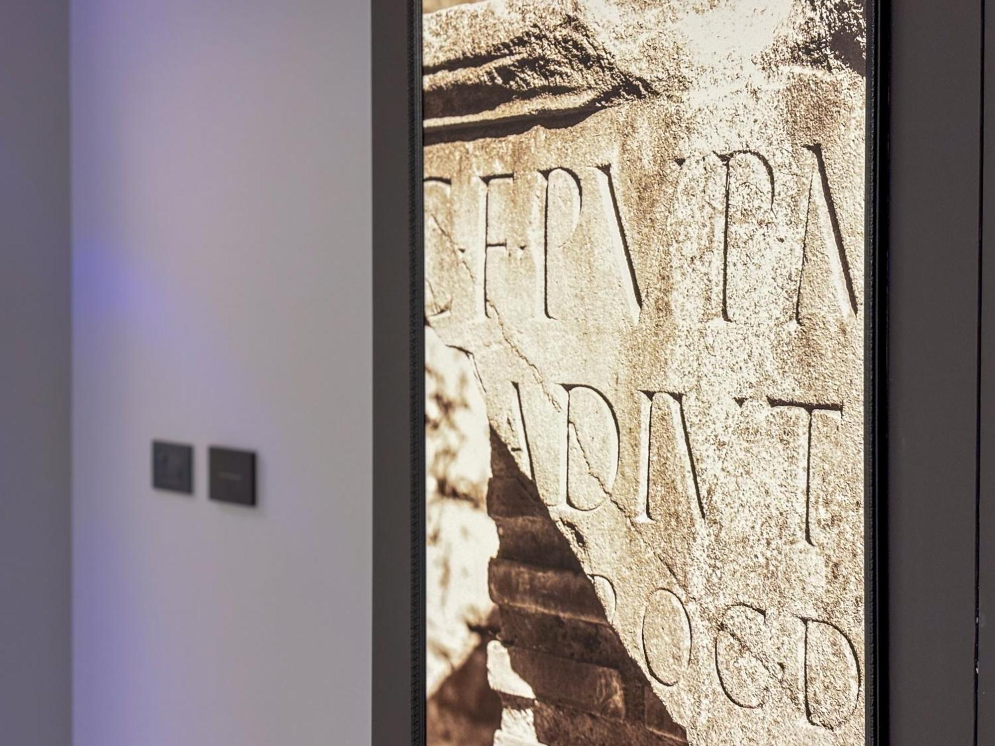 Teatro Romano Exclusive Suites Trieste Bagian luar foto